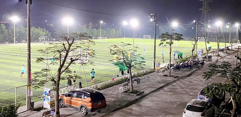 Sân bóng đá Duyên Hải02